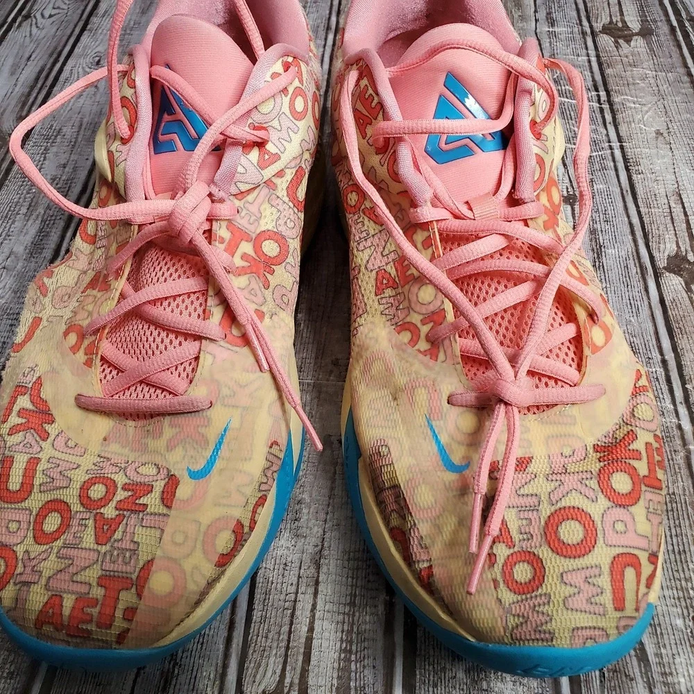 Nike Men's Giannis Zoom Freak 4 Letter Bros Vanilla Lighting FB9503-200 Size 17 - Picture 16 of 16